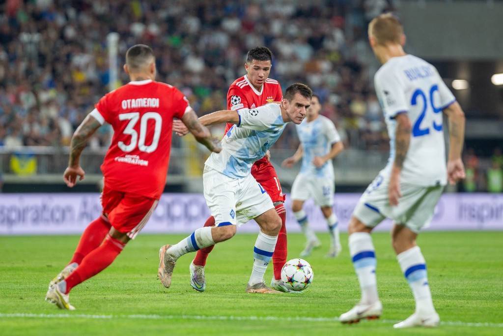 包含乌克兰队在比赛中展现强大实力的词条 包含乌克兰队在比赛中展现强大实力的词条