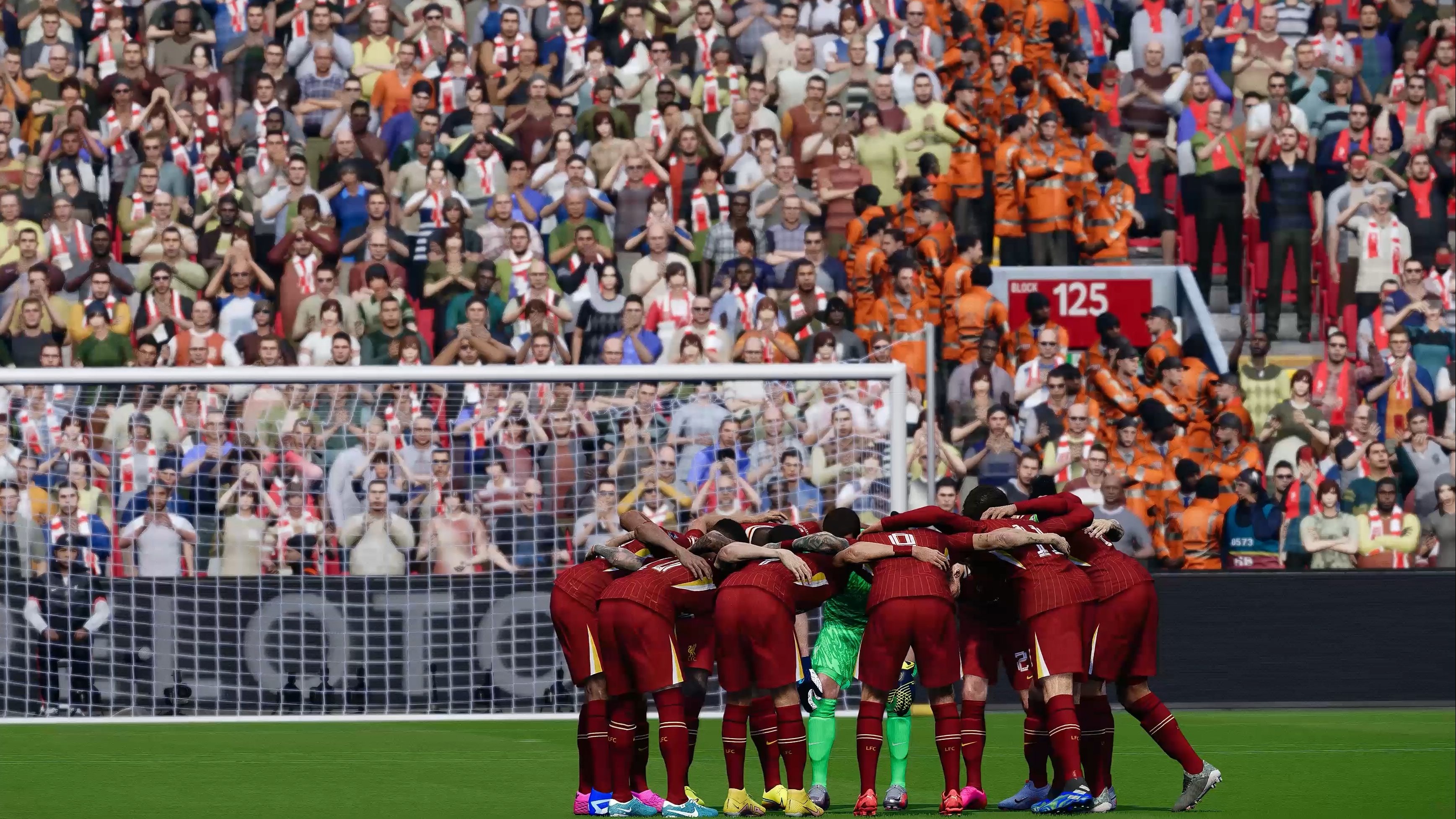 aoa体育-足球赛事激烈对决，球场上高潮迭起