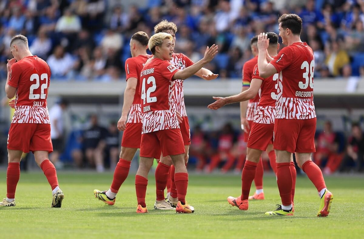 弗赖堡客场告捷,壮大积分榜排名的简单介绍 弗赖堡客场告捷,壮大积分榜排名的简单介绍