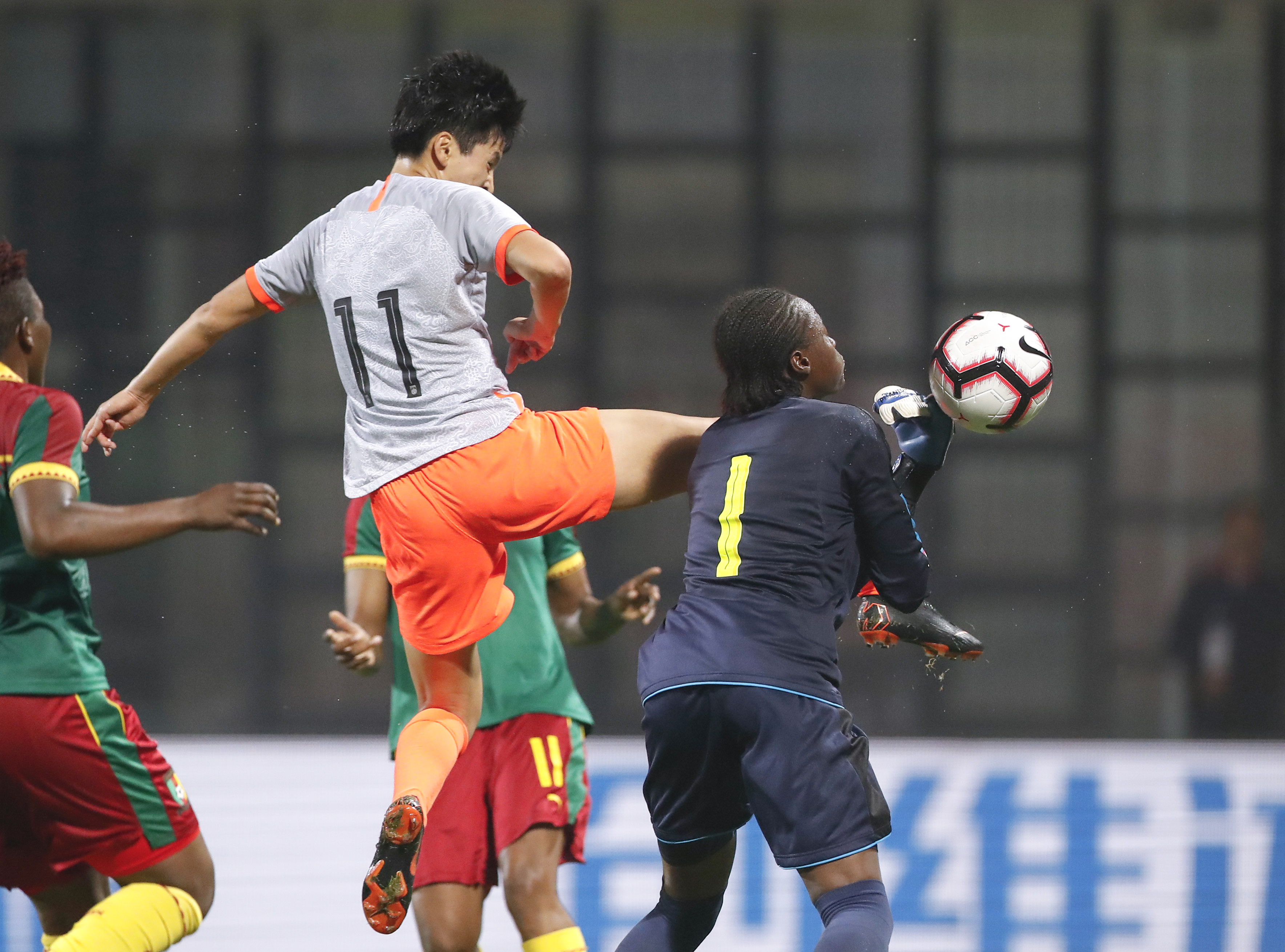 包含德国队逆袭击败比利时,将前往喀麦隆比赛巡回赛的词条 包含德国队逆袭击败比利时,将前往喀麦隆比赛巡回赛的词条