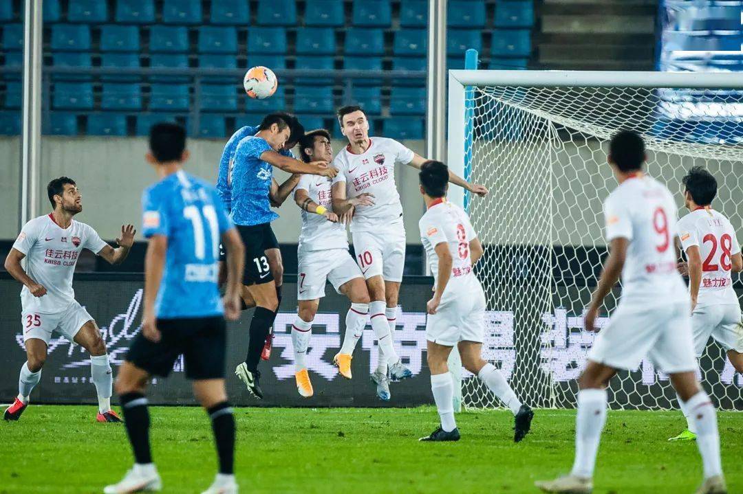 aoa体育视频-关于深圳佳兆业队员合作默契，取得关键胜利的信息