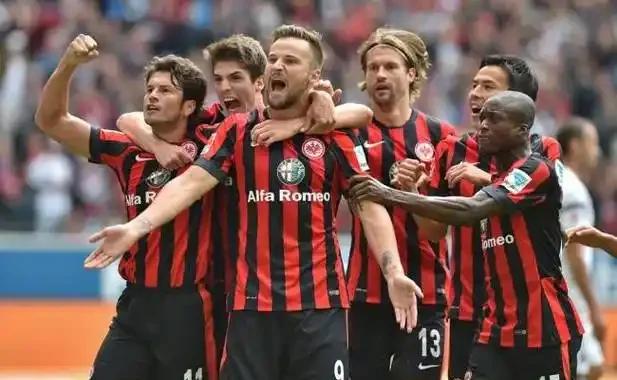 拜仁连续胜利,法兰克福主场大战将带来怎样的惊喜?的简单介绍 拜仁连续胜利,法兰克福主场大战将带来怎样的惊喜?的简单介绍