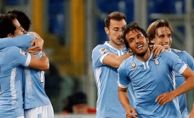 aoa体育-包含老妇人再胜尤文图斯：拉齐奥取三分，冲击前四的词条