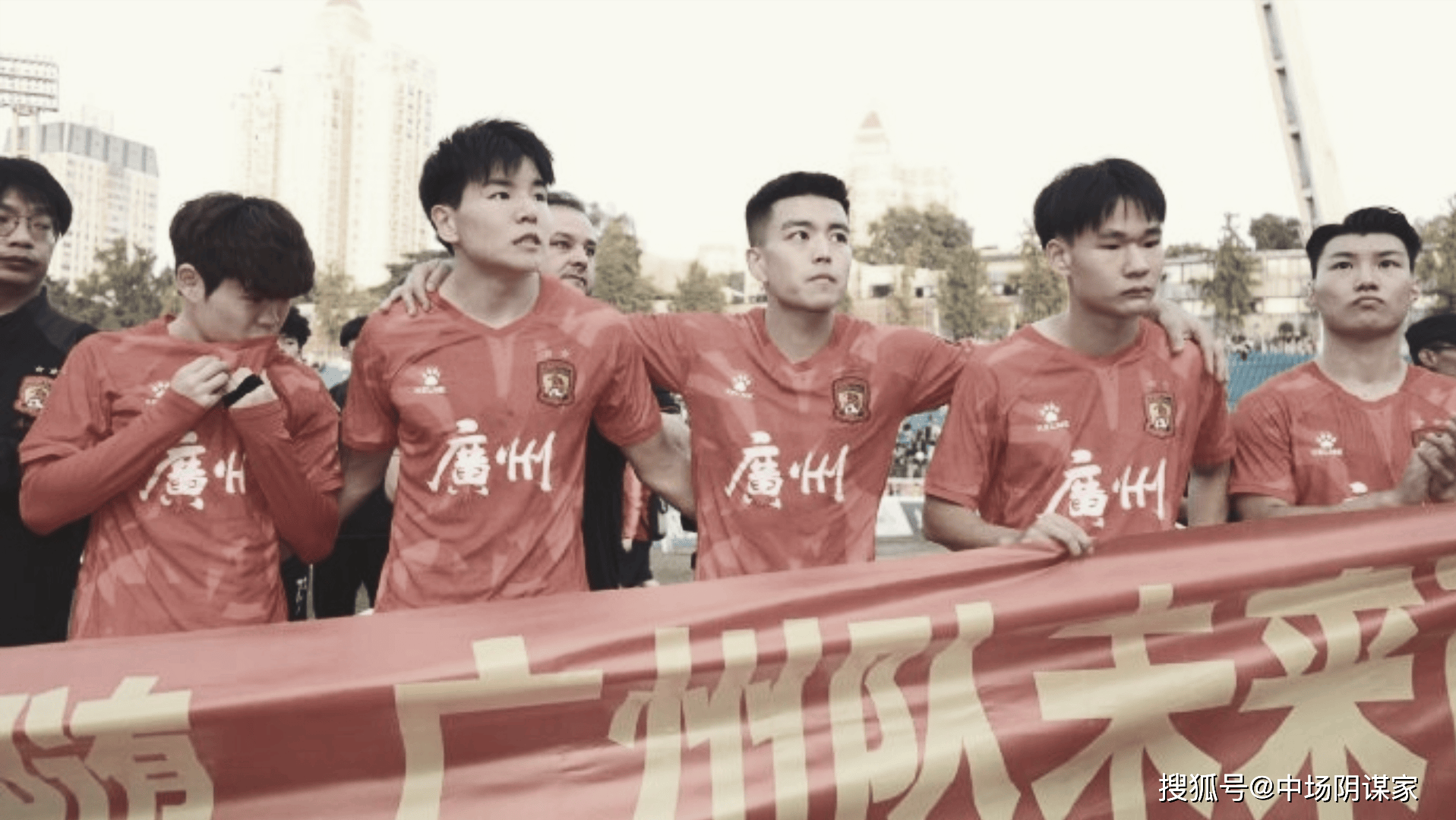 广州恒大发挥出色，轻松战胜对手的简单介绍