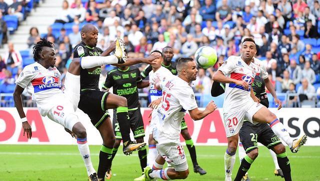 里昂主场击败斯特拉斯堡,豪取联赛连胜 里昂主场击败斯特拉斯堡,豪取联赛连胜