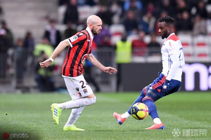 aoa体育馆-尼斯客场压制亚眠，取得连胜