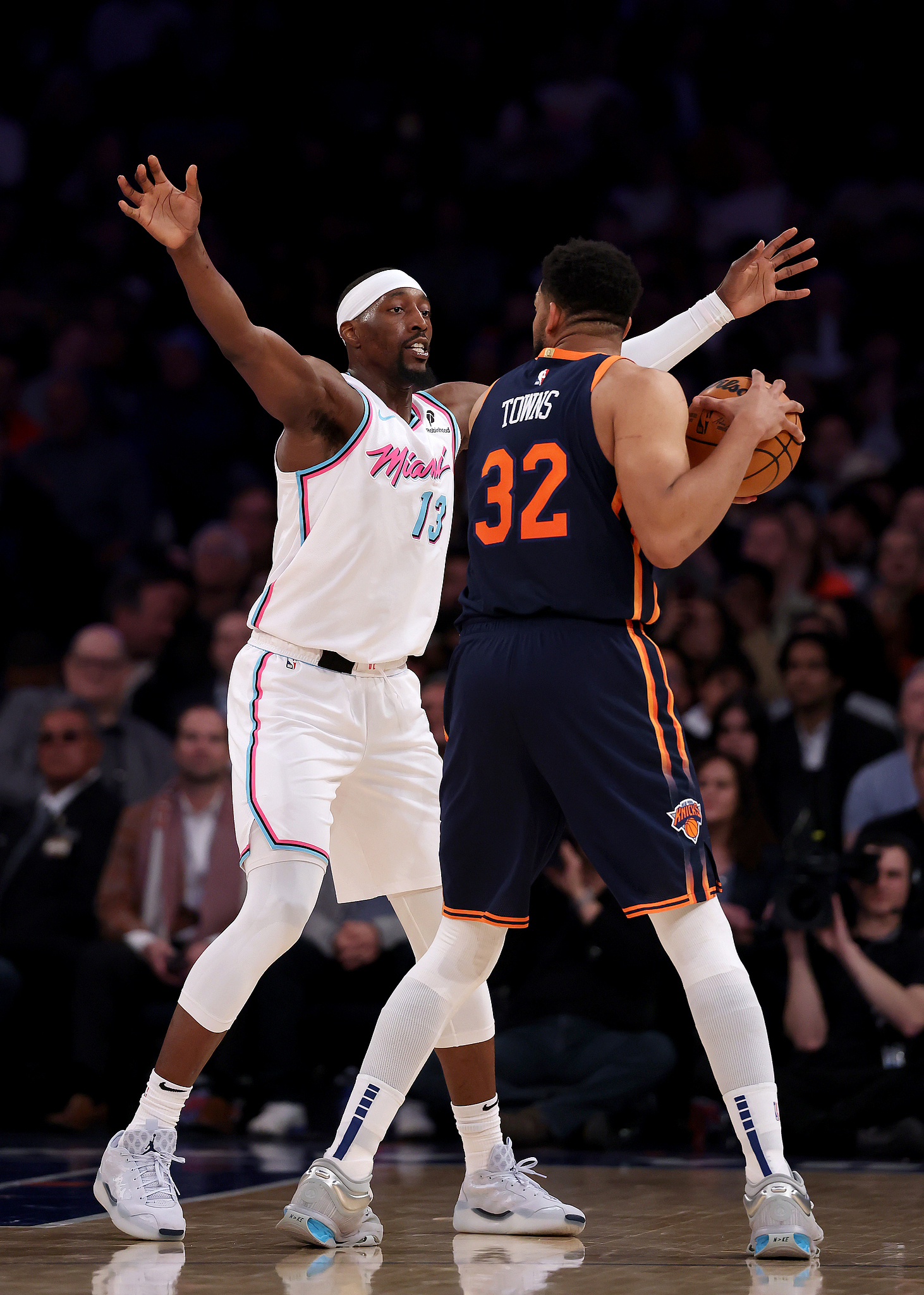 aoa体育视频-热火逆转尼克斯，迎来转机