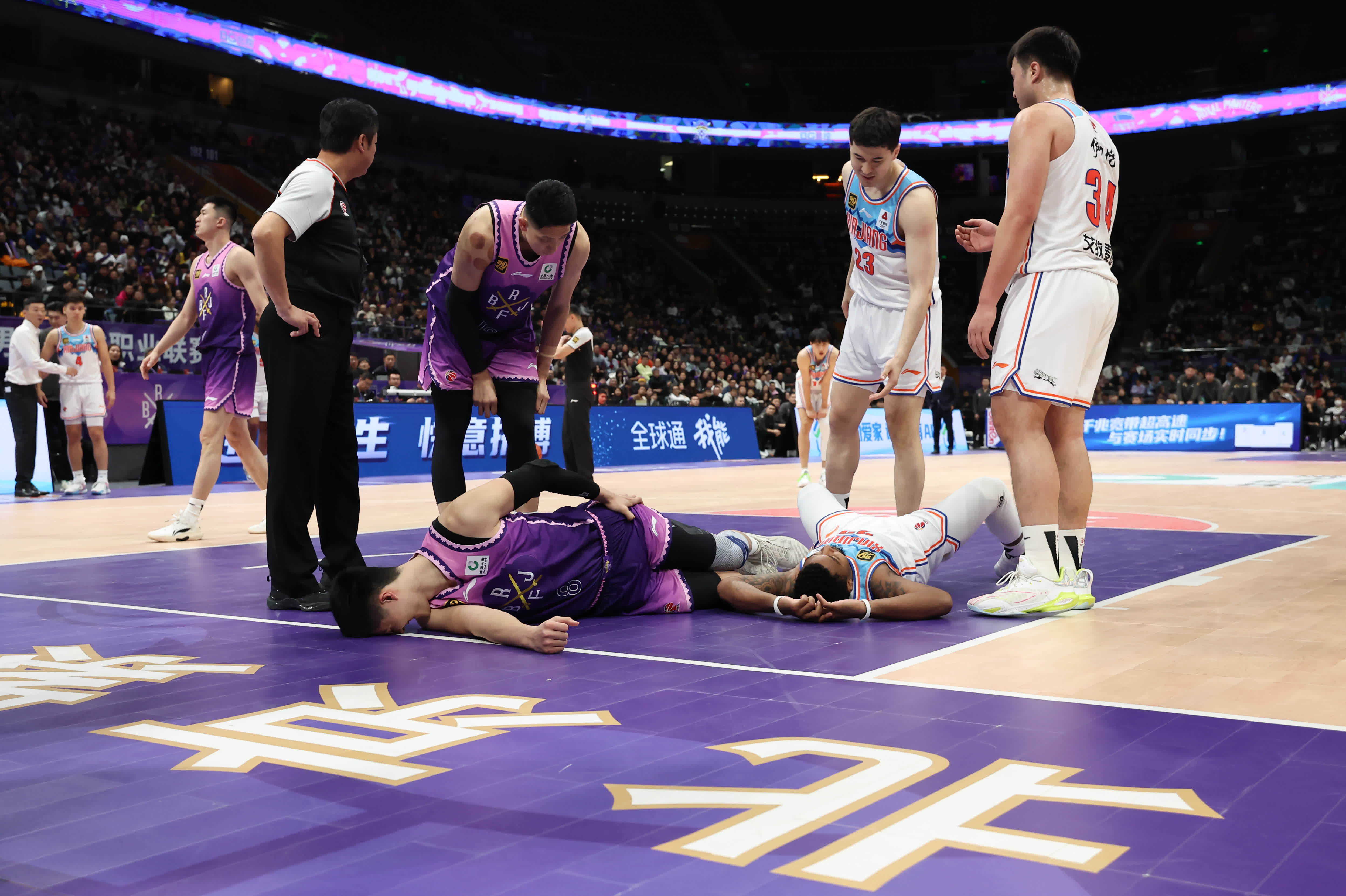 aoa体育娱乐-关于北京男篮遭遇连败，迫切寻求突破的信息