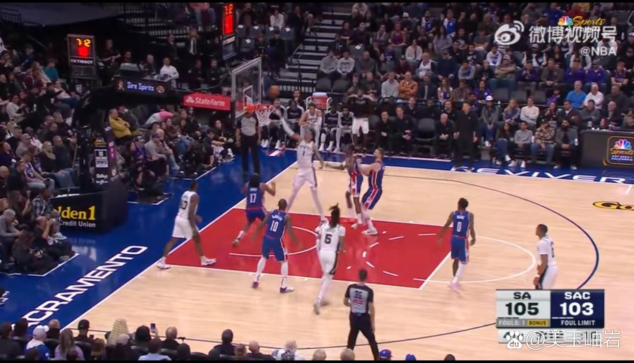 马刺逆转魔术,德罗赞砍下高分 马刺逆转魔术,德罗赞砍下高分